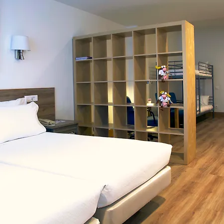 Hotel Tres Reyes Pamplona-3